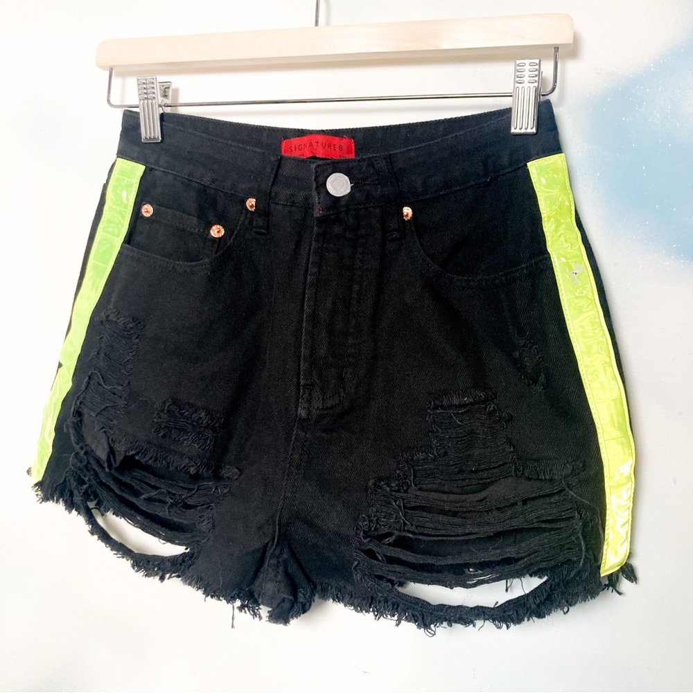 Signature8 high waist denim shorts